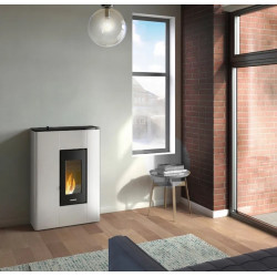 Poêle à granulés étanche Atrium 5 Blanc - 5 kW de marque FreePoint, référence: B8546700