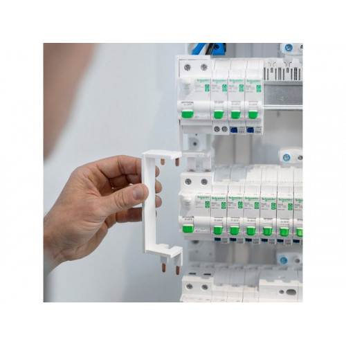 Peigne vertical pour interrupteur différentiel Resi9 XE, SCHNEIDER ELECTRIC - SCHNEIDER ELECTRIC