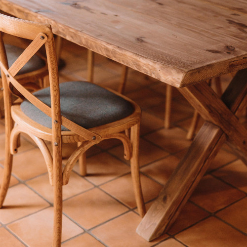 Table en bois de pin recyclé massif avec un style vintage et pieds en bois en forme de croix - modèle 089 - 220 cm - MWlab